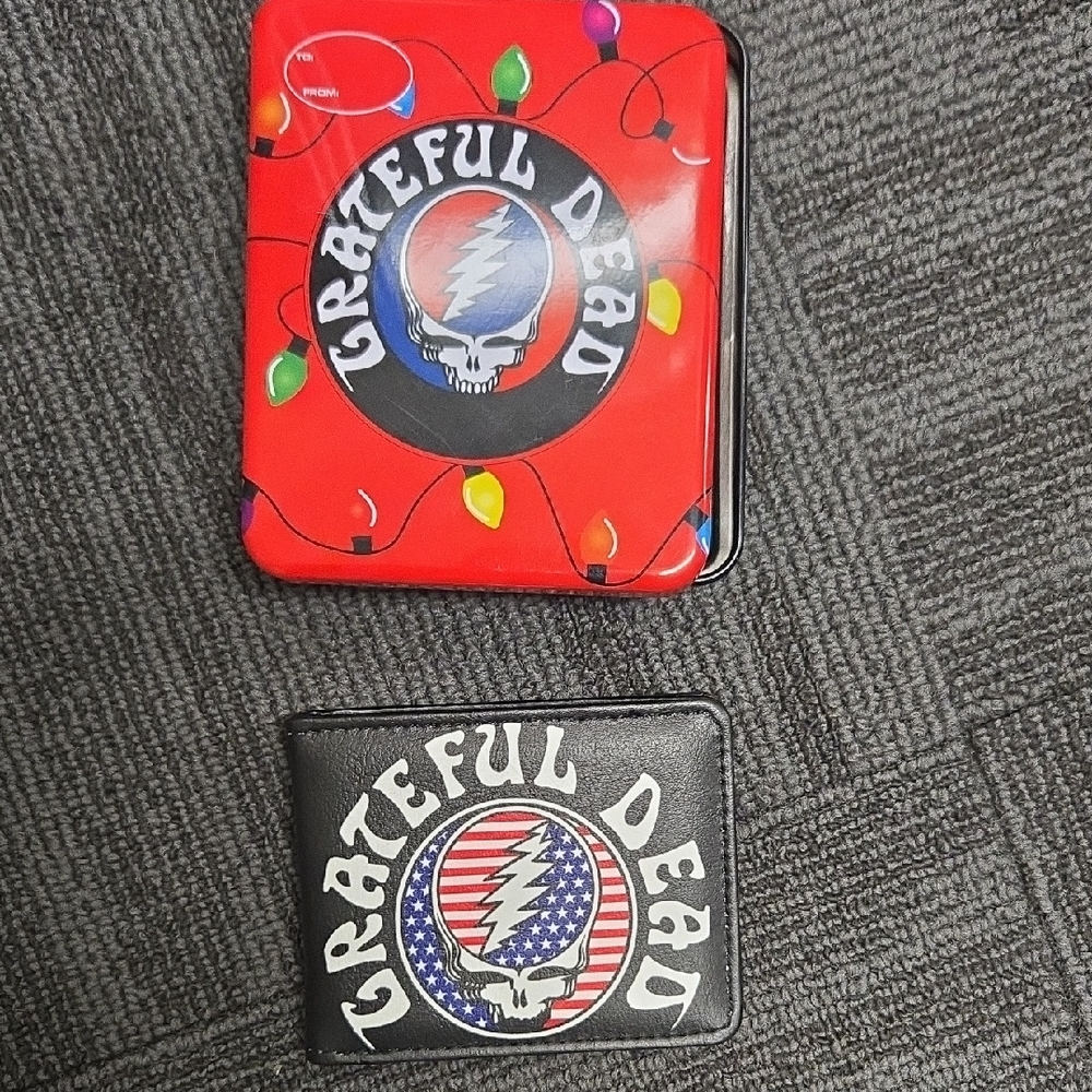 Grateful Dead Red and Black Wallet with Tin